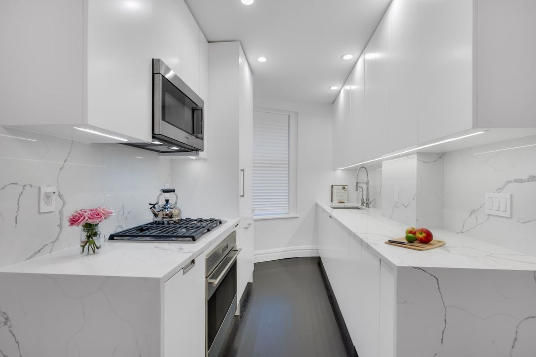 Pre-war kitchen reno New York City